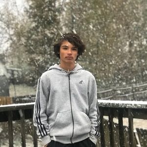 Meet your Posher, Cory